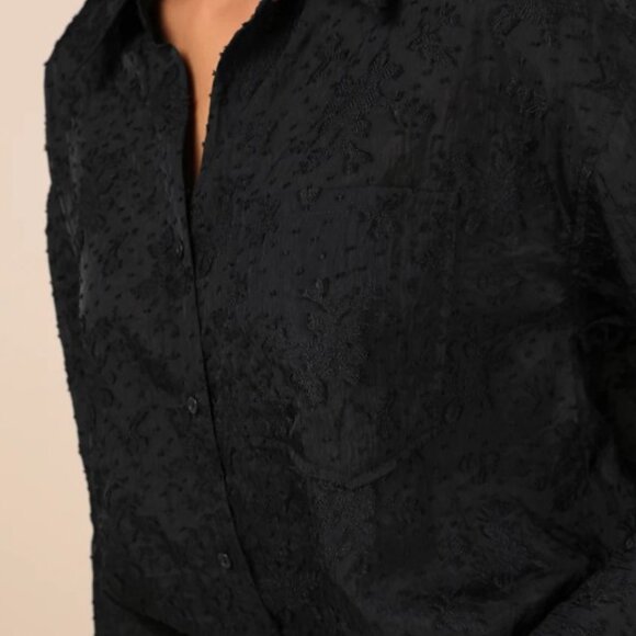 Lulus Composed Concept Black Burnout Clip Dot Oversized Button-up Top - Size XL - Picture 2 of 3